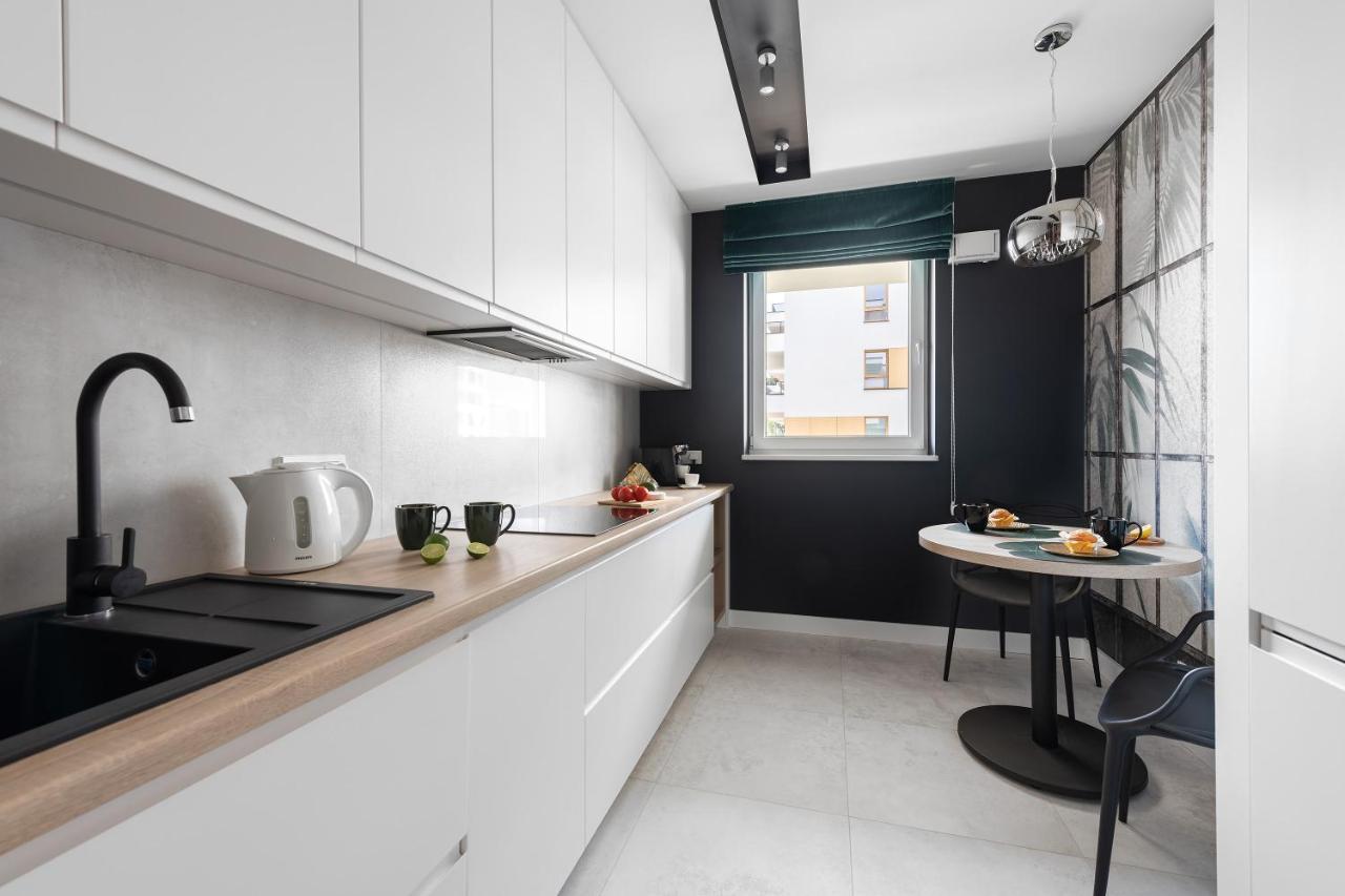 P&O Serviced Apartments Group Komputerowa Varsavia Esterno foto
